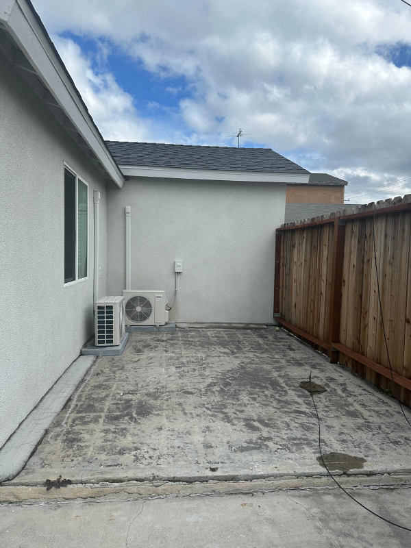 8025 3/4 Gardendale St - Photo 7 of 7