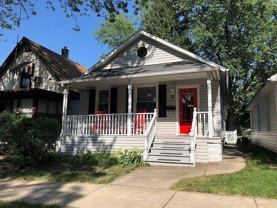 725 Warner Ave - Photo 1 of 1