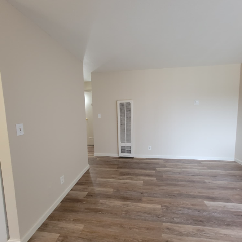 1311 E San Bruno Ave #G - Photo 3 of 8