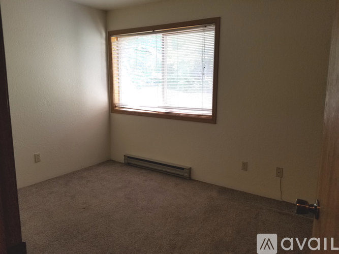 1330 Linda Ln #13 - Photo 5 of 12