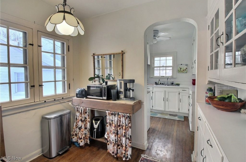 3665 Glencairn Rd #2 - Photo 6 of 20