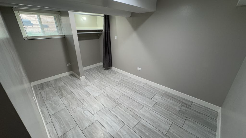 4207 N Linder Ave #B - Photo 7 of 10