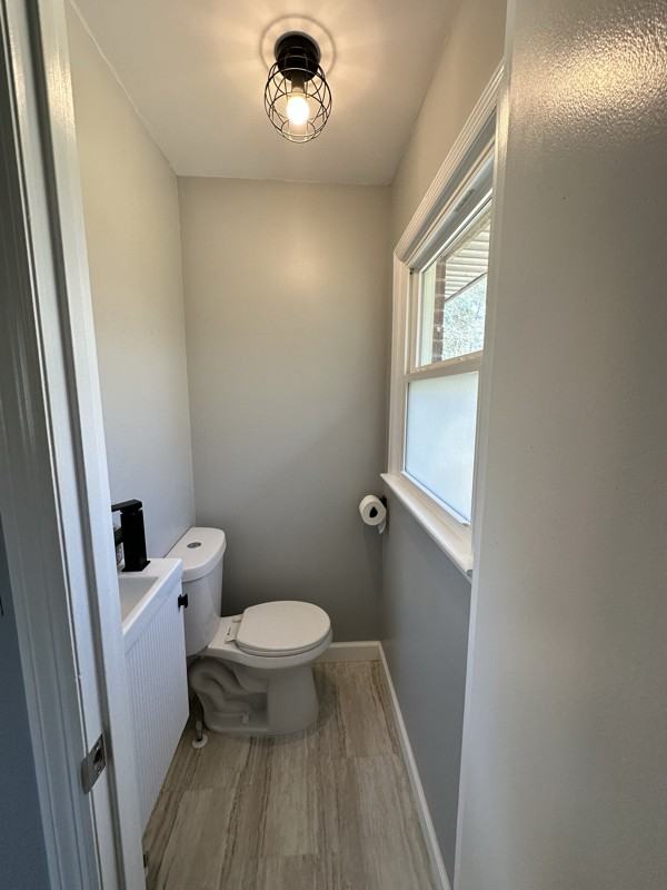 104 Duke Rd - Photo 6 of 13