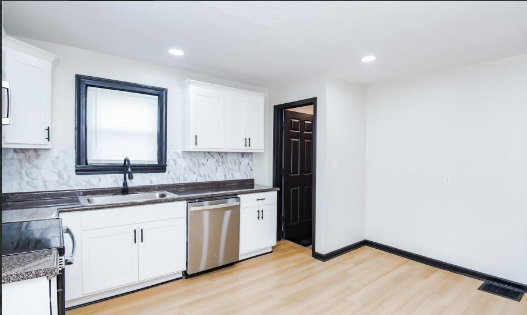 1044 Tennessee Ave - Photo 5 of 17