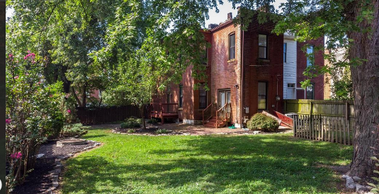 1703 Carroll St - Photo 2 of 17