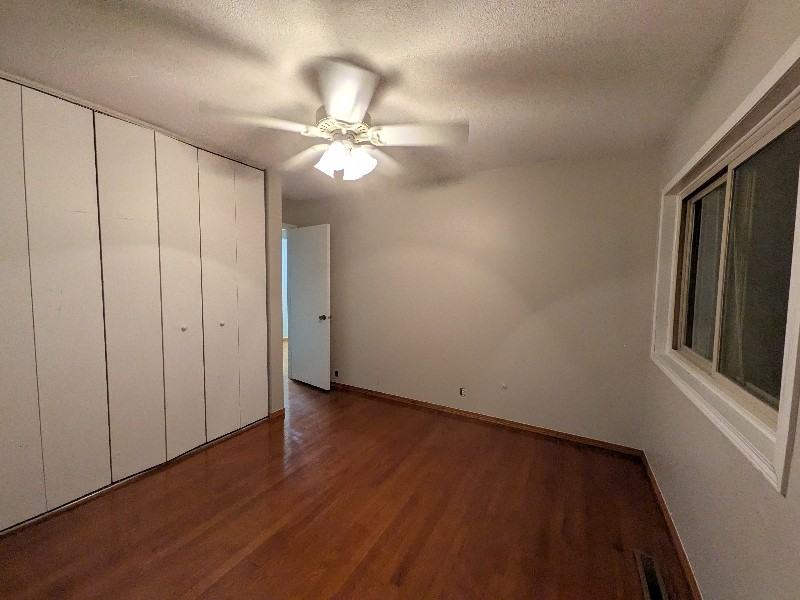 3925 18th Ave Nw - Photo 4 of 10