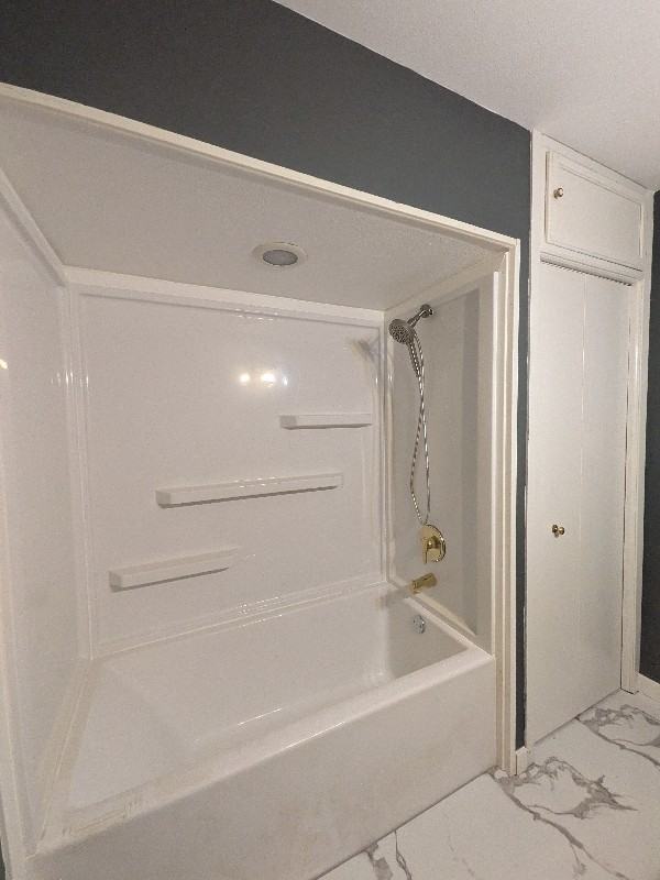 3925 18th Ave Nw - Photo 5 of 10