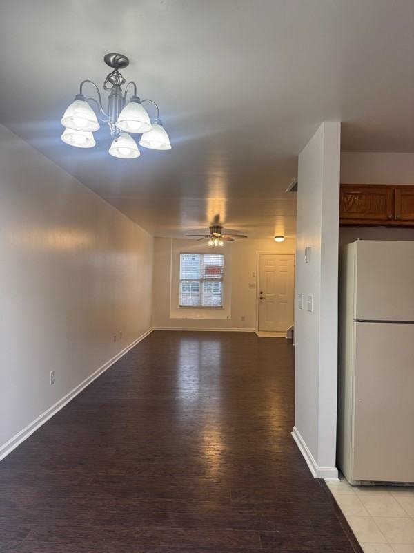 12818 Sickles Dr - Photo 5 of 14