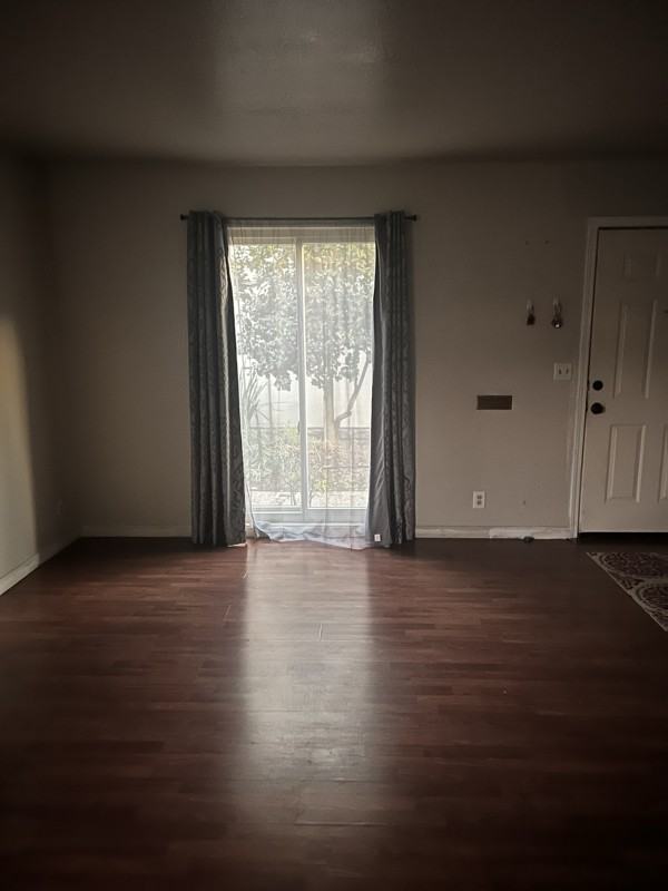 1062 Marina Dr - Photo 7 of 8