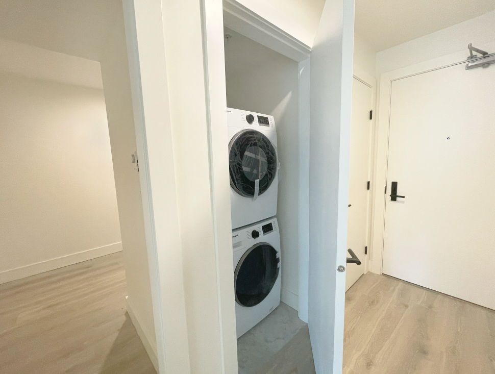 1456 Johnston Road #301 - Photo 7 of 9