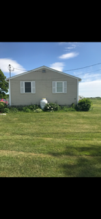 3809 Town Line Rd - Photo 2 of 4