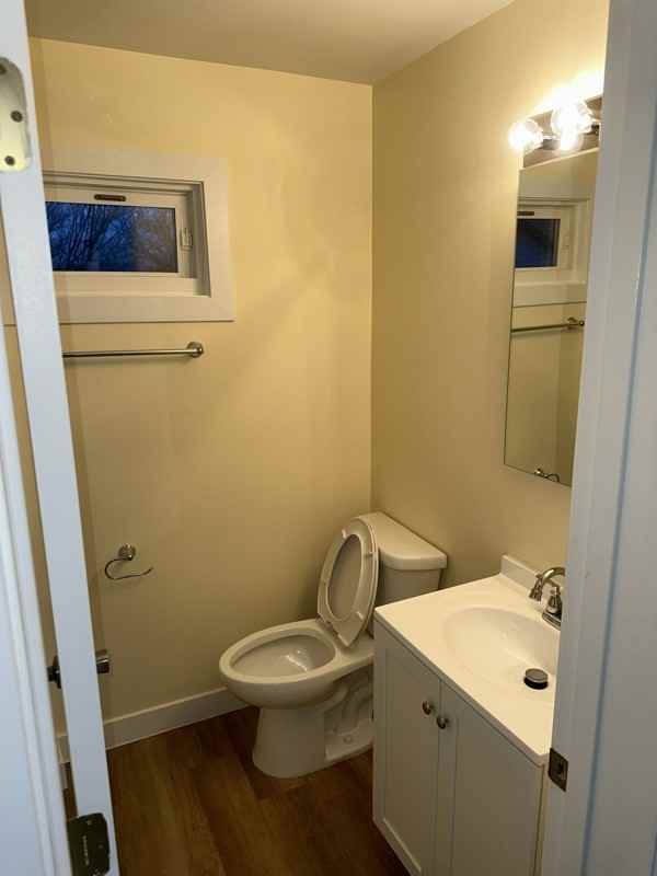 729 Claim St #2 - Photo 4 of 23