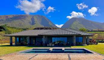 featured image of 170 Haniu St