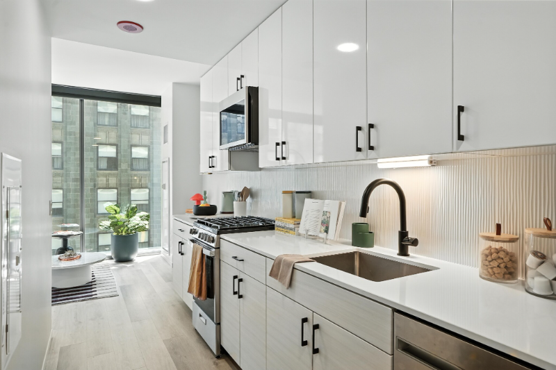 68 E Wacker Pl - Photo 3 of 16