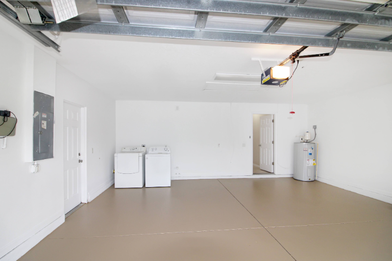 3265 W Price Blvd - Photo 2 of 18