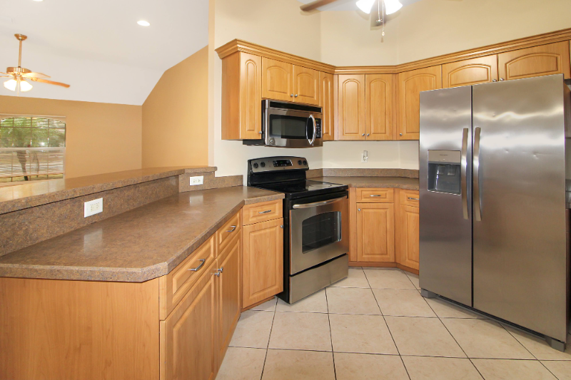 3265 W Price Blvd - Photo 6 of 18