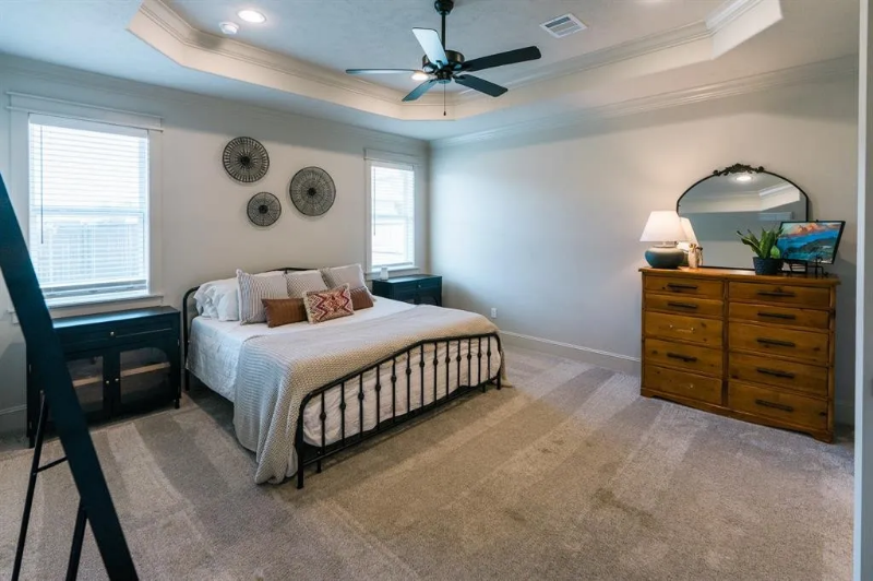 5038 Greenstone Way - Photo 6 of 20