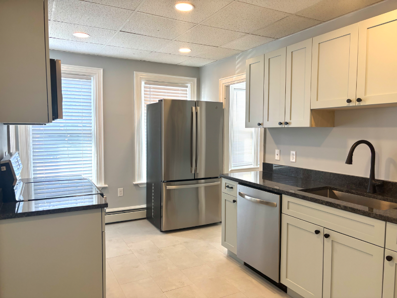 132 Division St #1 - Photo 3 of 10