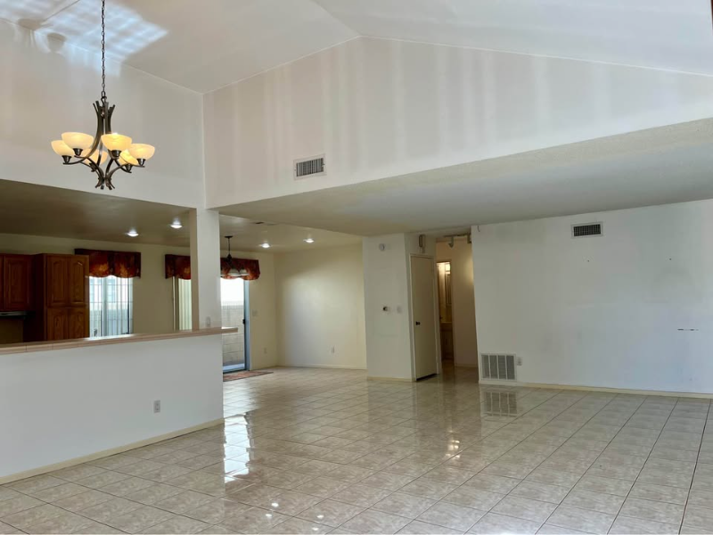 2346 Seabright Ave - Photo 2 of 11