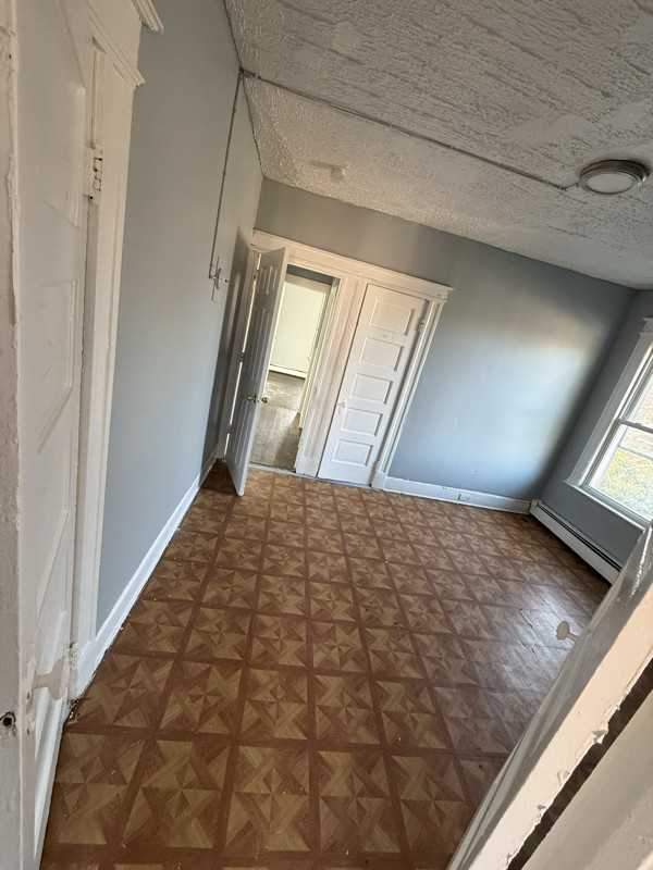 10 Erwin Pl #3FL - Photo 2 of 18