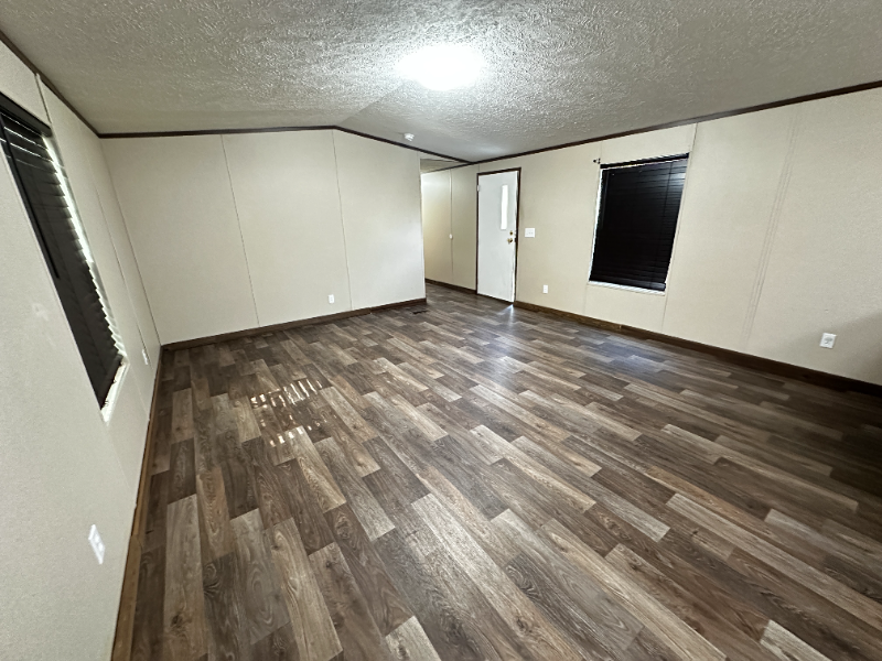 828 Magnolia St - Photo 2 of 15