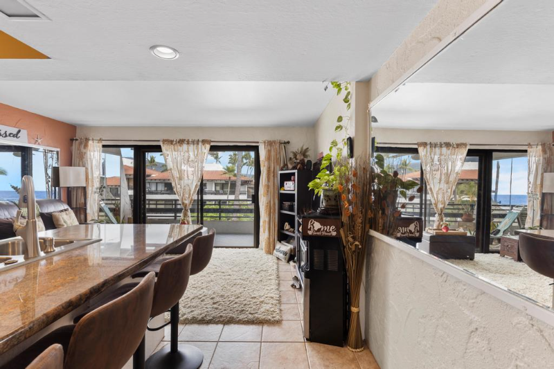 75-6082 Alii Dr #333 - Photo 3 of 18