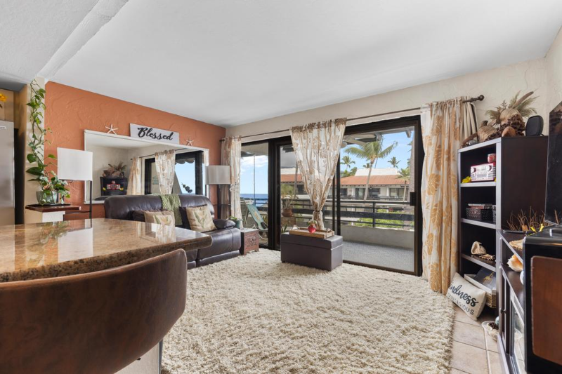 75-6082 Alii Dr #333 - Photo 5 of 18