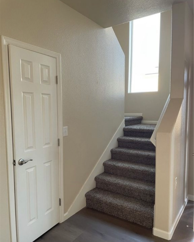 3640 Newport Ave - Photo 2 of 11