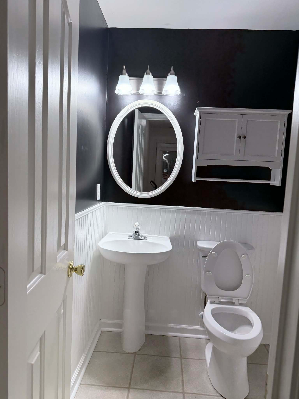 5425 Port Royal Dr - Photo 4 of 18