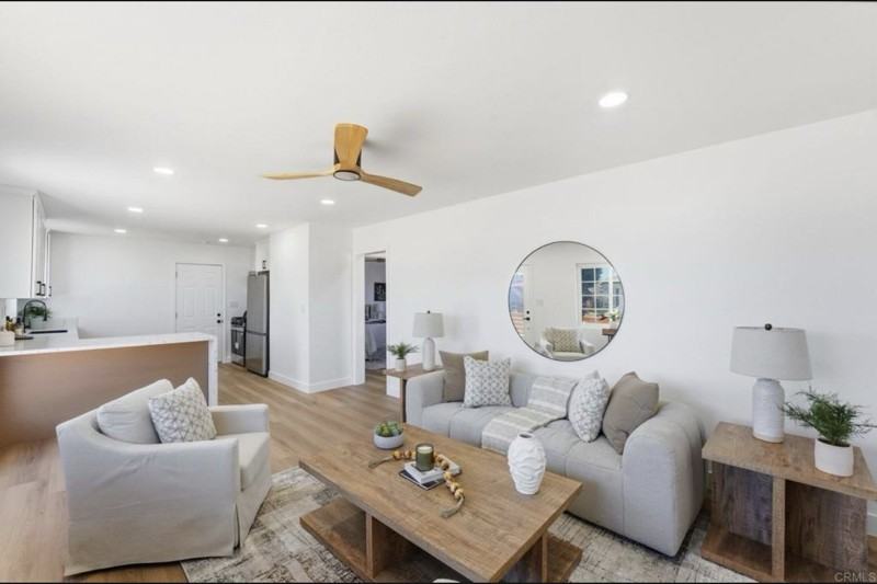 702 Oaklawn Ave - Photo 3 of 15