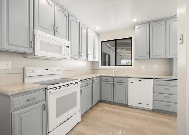 4944 Coke Ave #1 - Photo 6 of 13