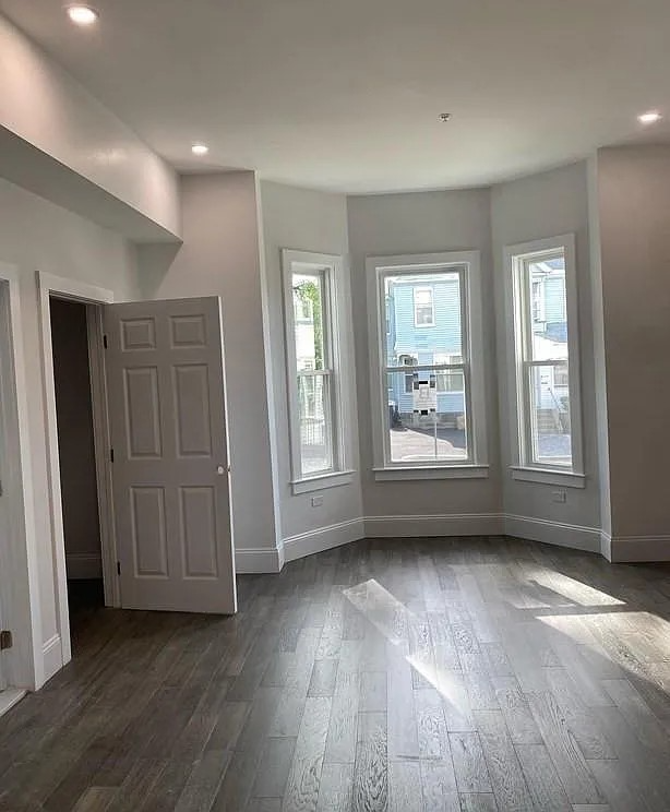 88 Howard Ave #1 - Photo 3 of 13