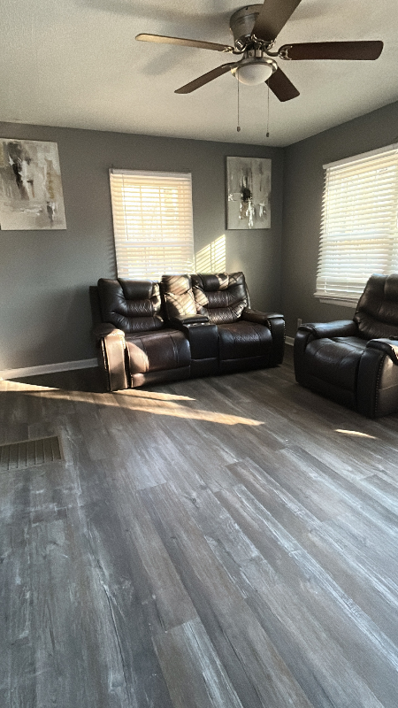 1006 Hutchens Rd Se - Photo 5 of 12