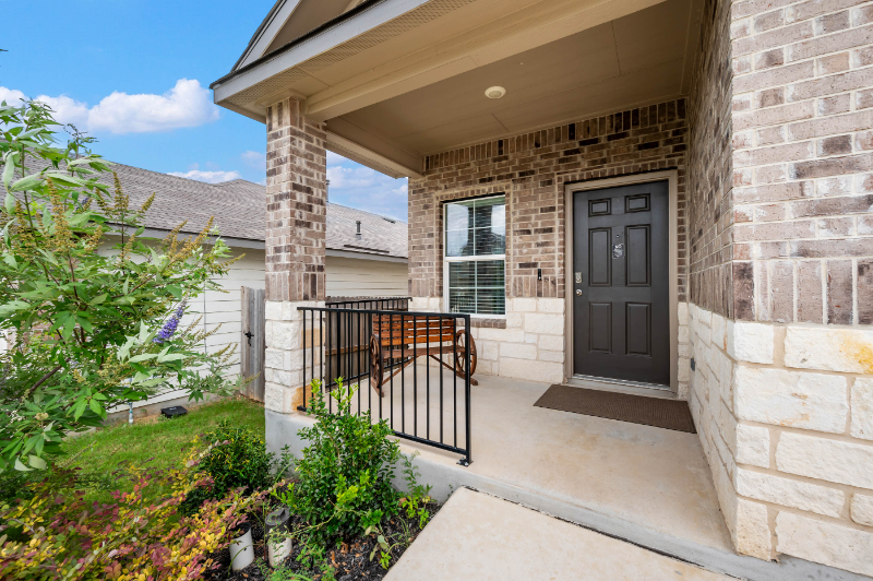 6403 Embankment Rd - Photo 2 of 18