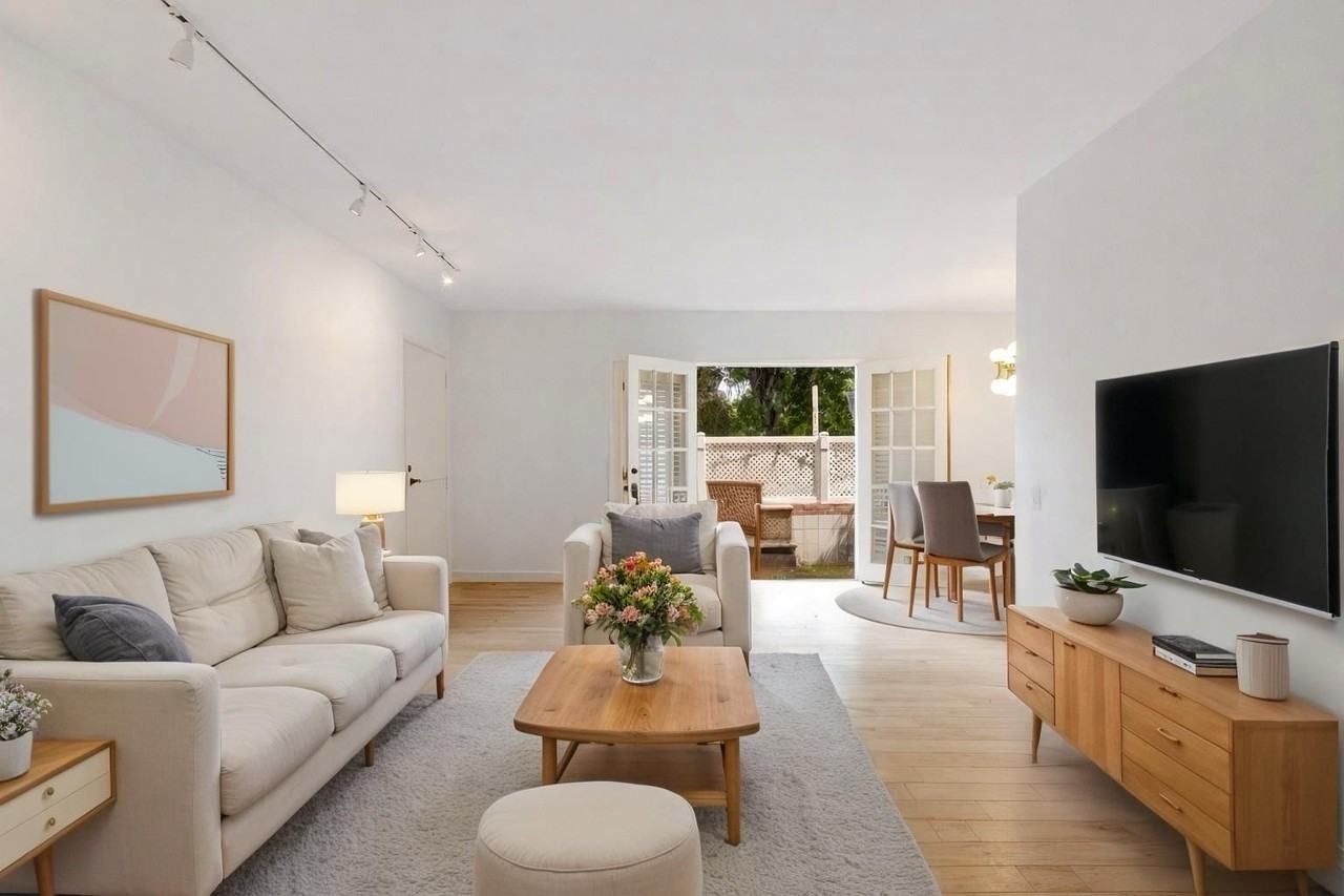 639 Bay Street - Photo 2 of 34