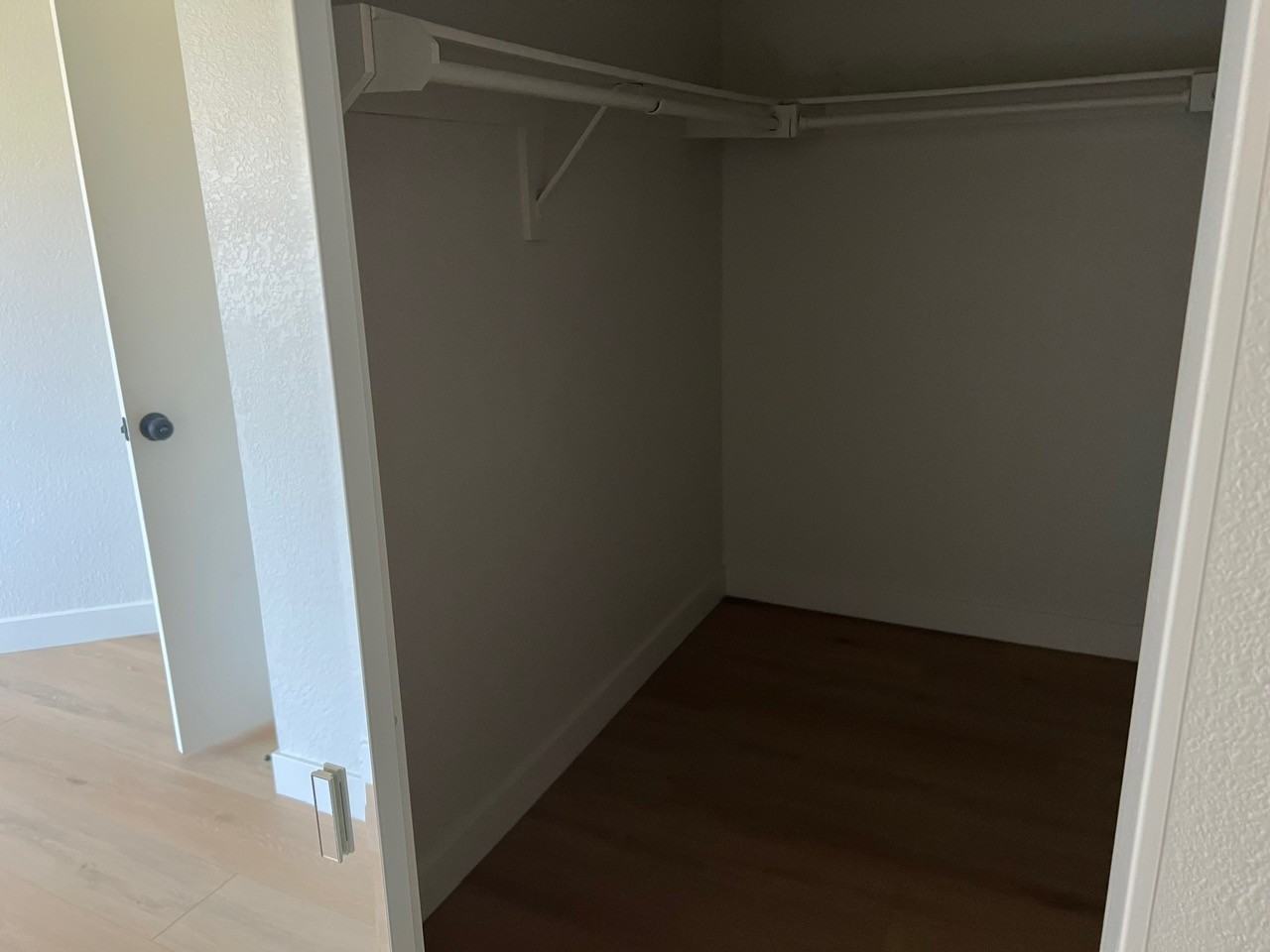 13452 Cedar St - Photo 6 of 25