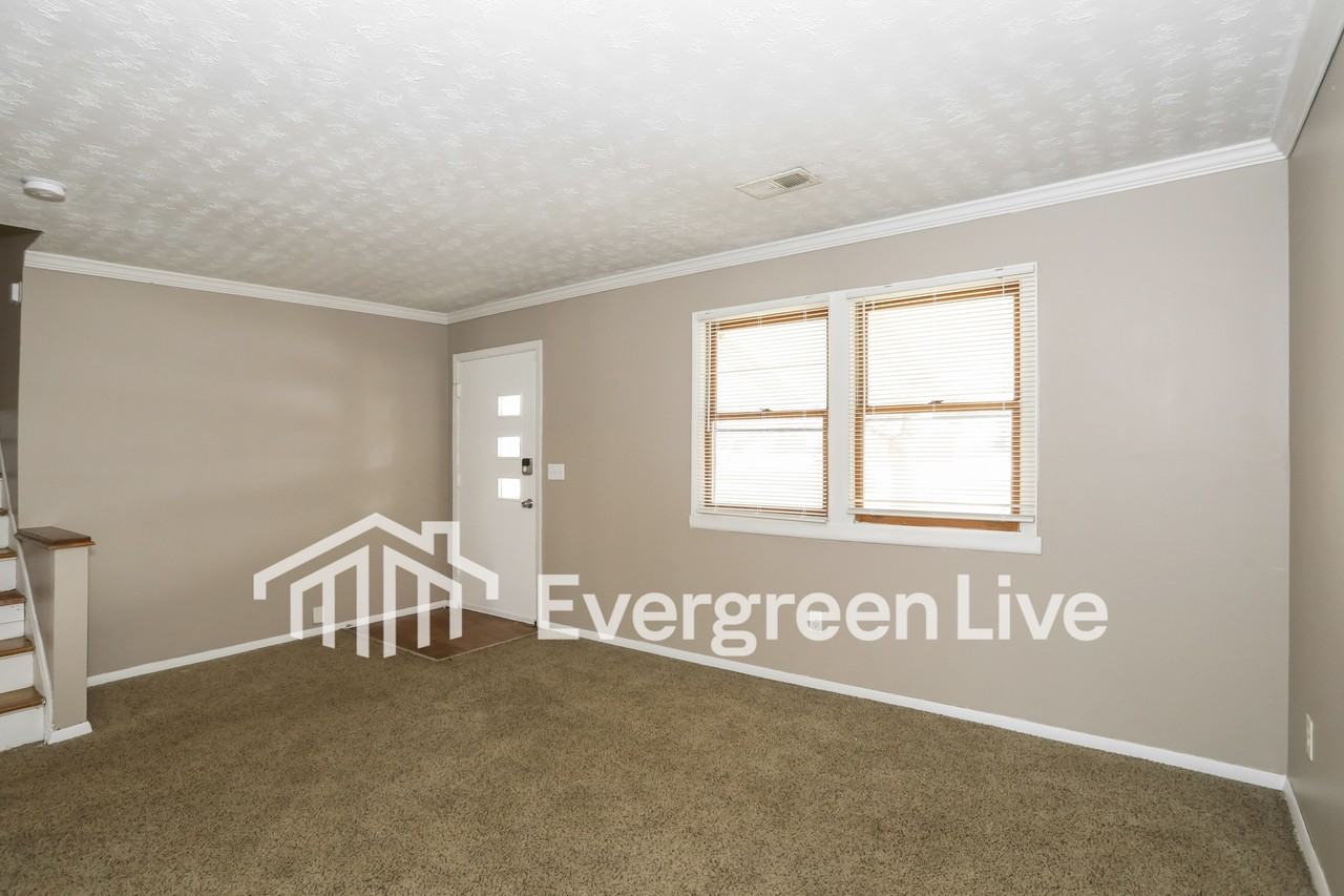 1494 Fawnvista Ln - Photo 3 of 15