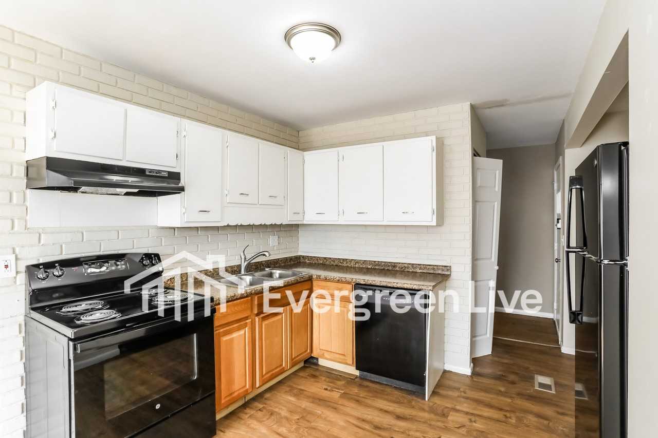 3411 Anaconda Dr - Photo 6 of 15