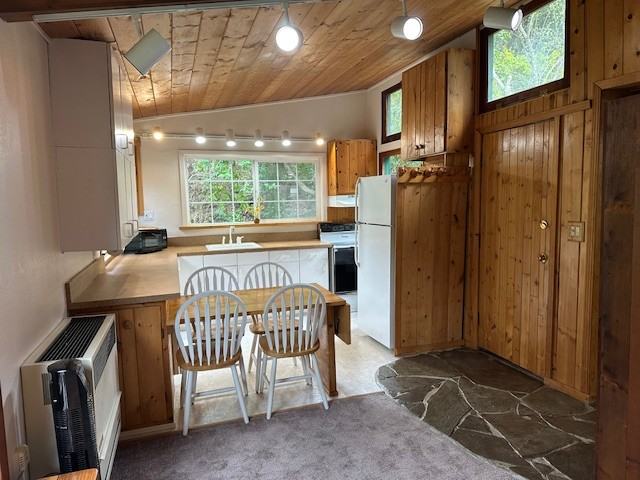 Moody Moody Road - Photo 4 of 9