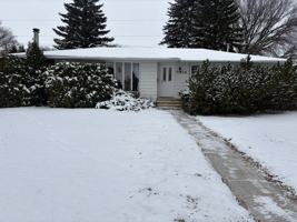 featured image of 2326 Preston Ave