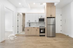897 New York Ave #1R - Photo 1 of 1