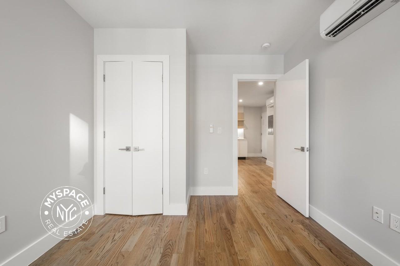 996 Carroll St #2F - Photo 5 of 12