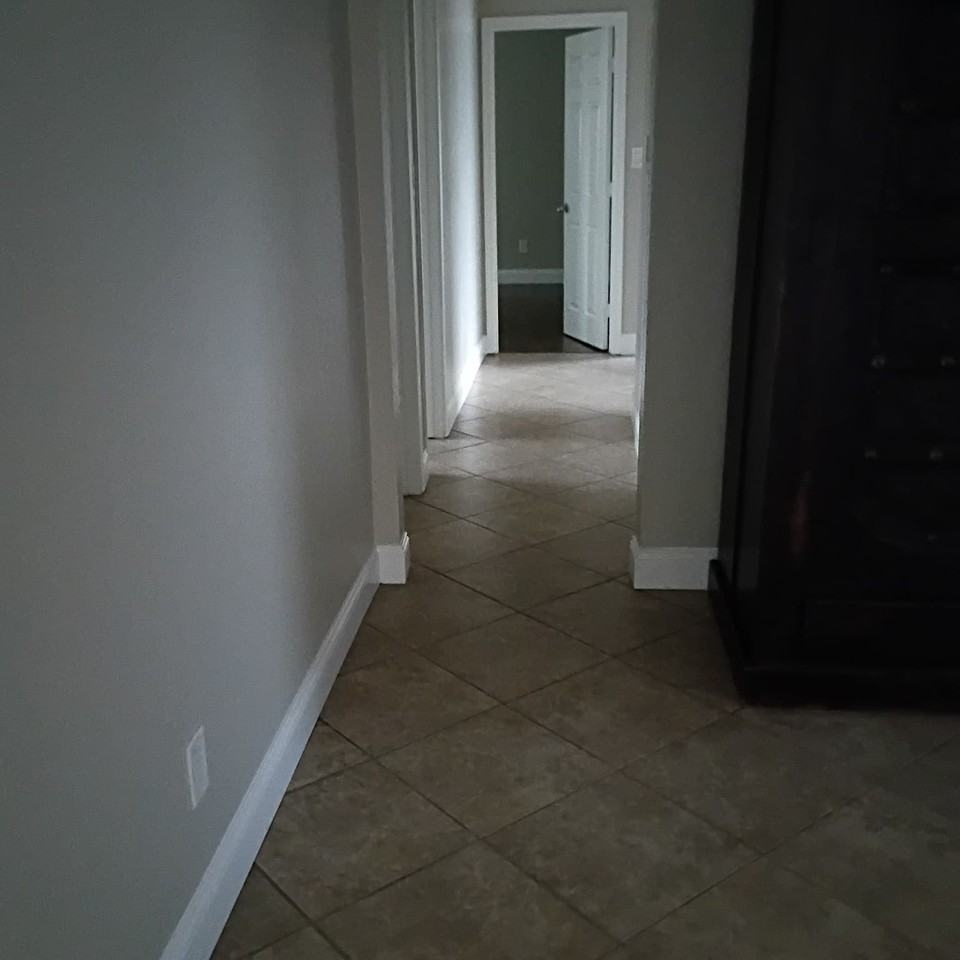 1103 Myra Avenue - Photo 4 of 6