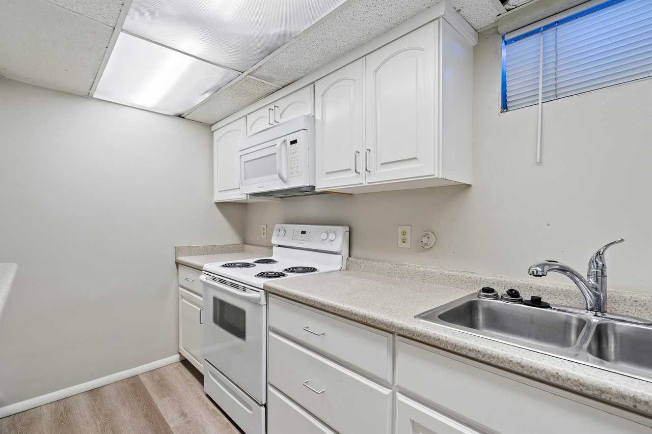 2980 S 1500 E #B - Photo 7 of 19