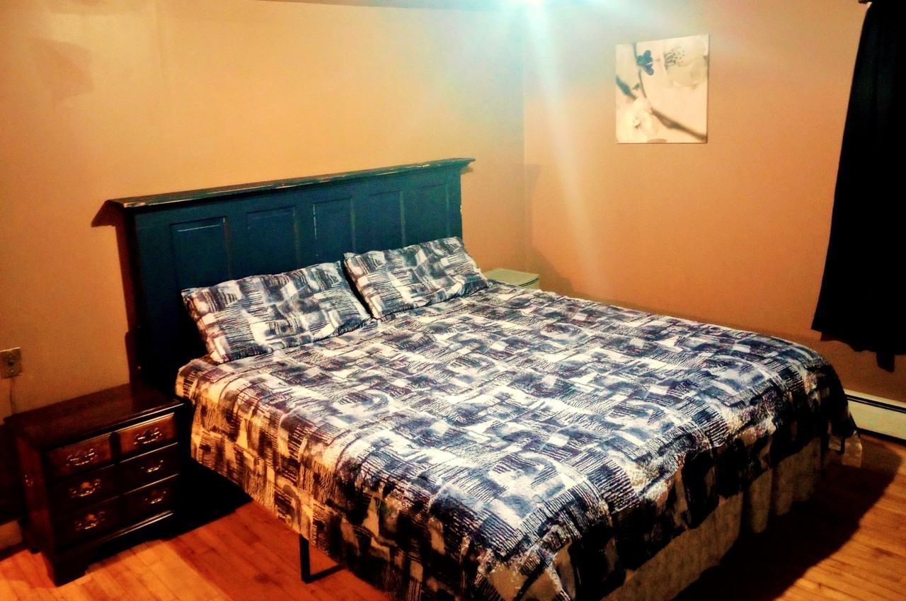 400 E Lead St - Photo 7 of 9