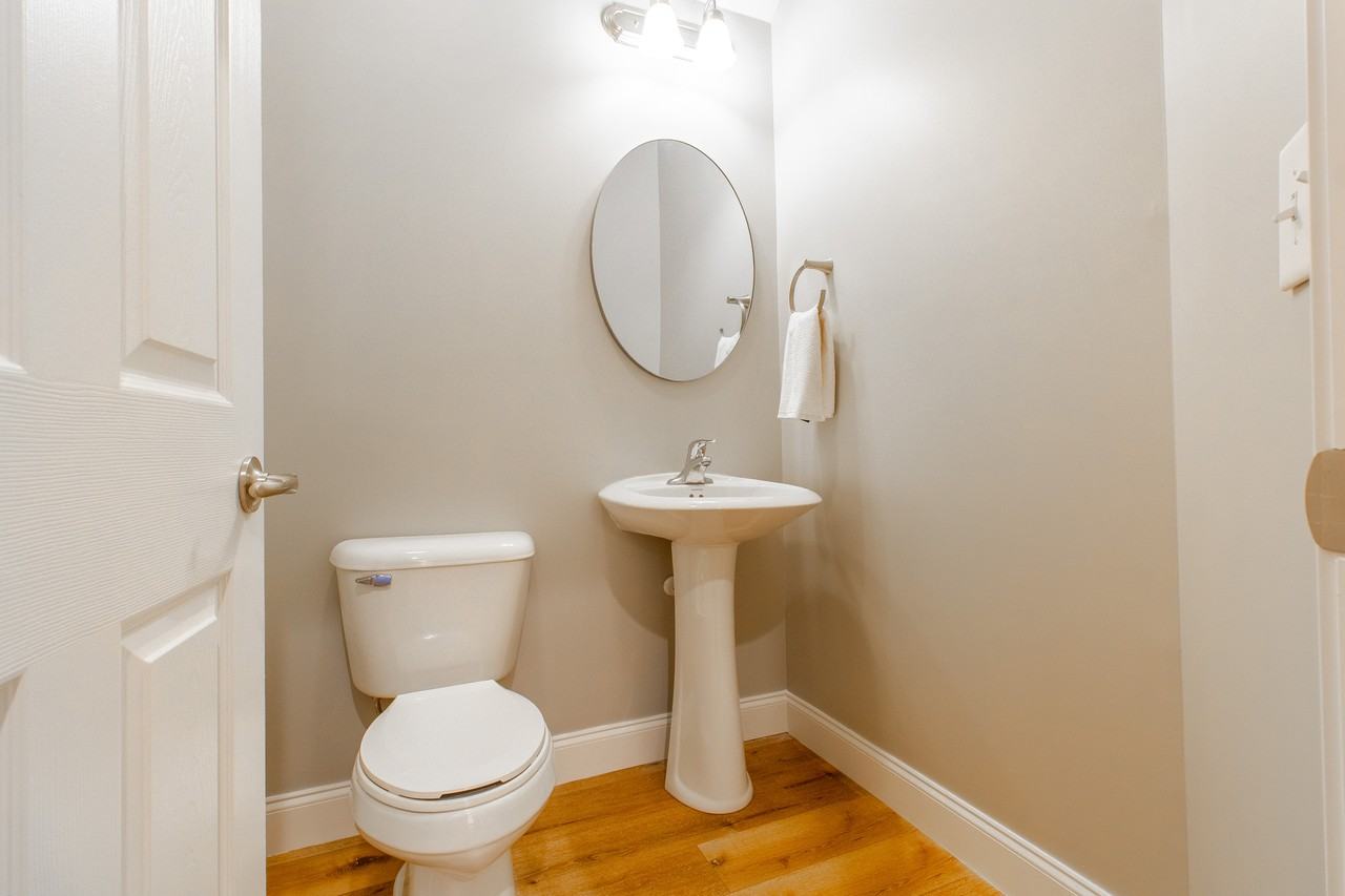 3469 Frylee Ct #NA - Photo 4 of 32