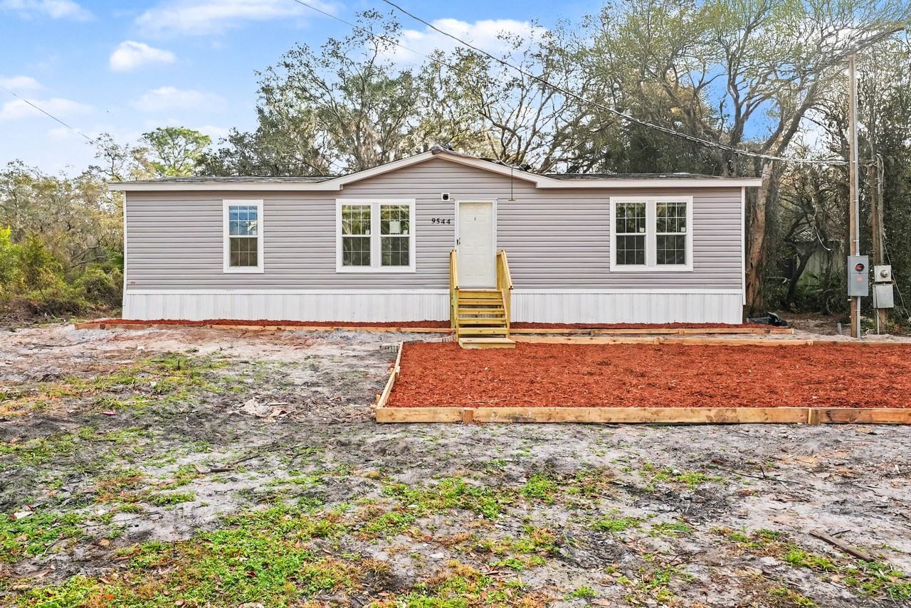 9544 Ellis St #NA - Photo 2 of 19