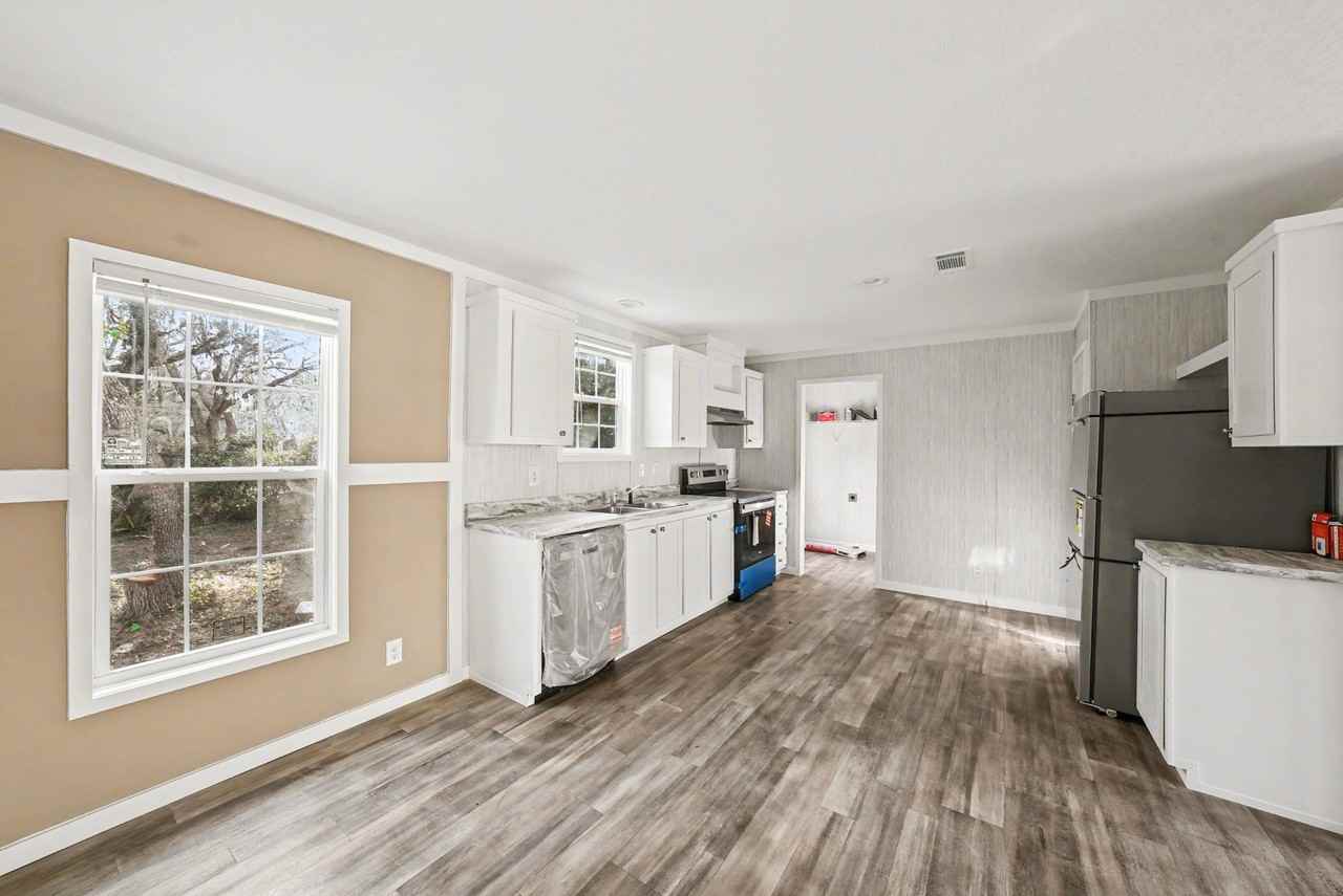 9544 Ellis St #NA - Photo 6 of 19