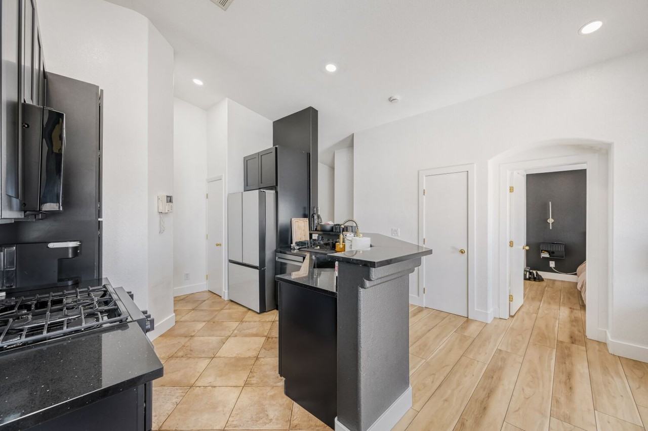 6752 Lookout Lodge Ln #1 - Photo 2 of 15