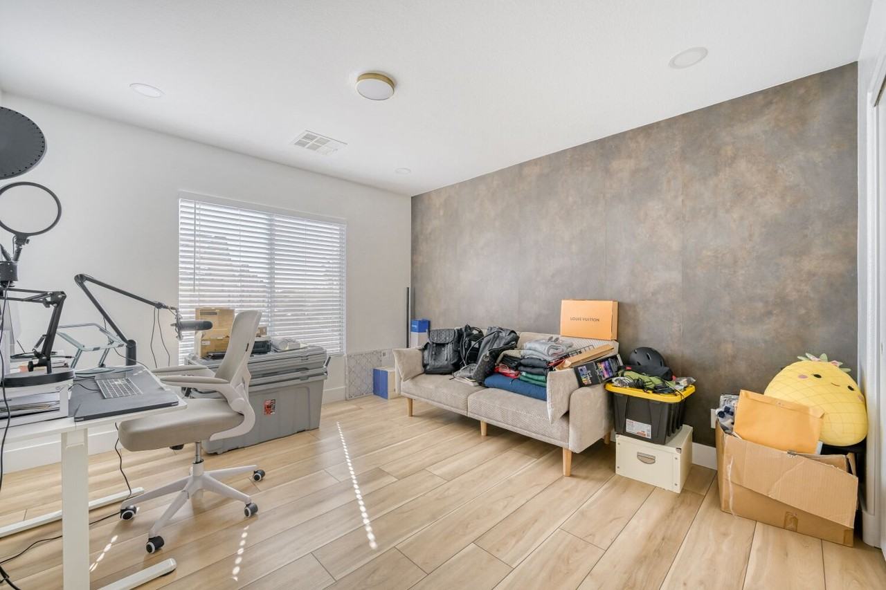 6752 Lookout Lodge Ln #1 - Photo 6 of 15